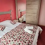 Otel Les Du Gres Ambres